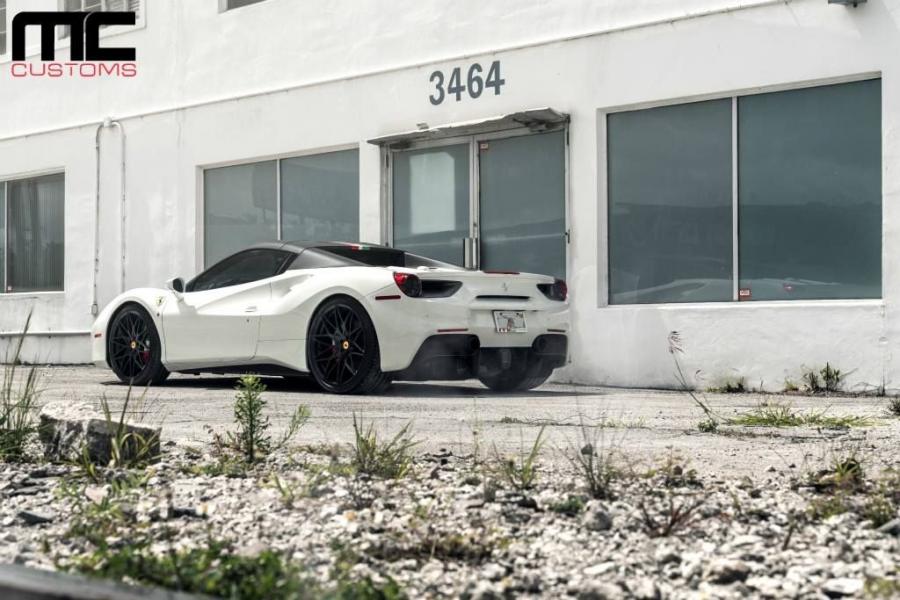 Ferrari 488 Spider by MC Customs 2018 года  (фото 16 из 20)